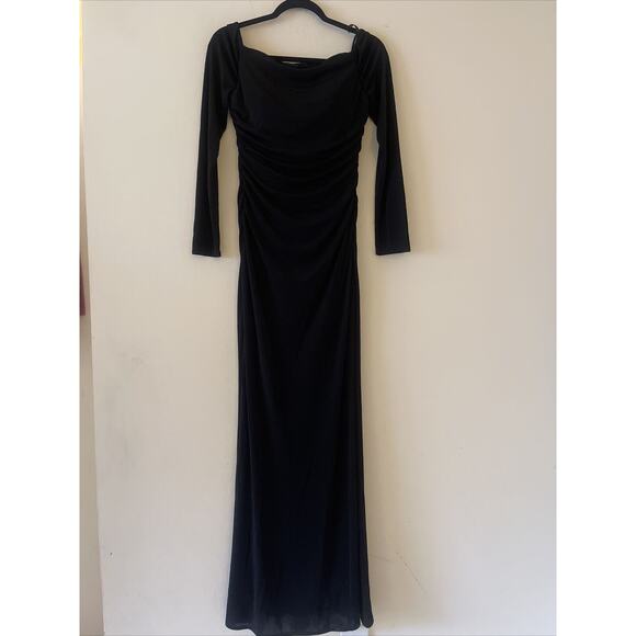 La Femme Black Witchy Off the Shoulder Long Sleeve Jersey Gown Sz 8 $345 NWOT - Picture 4 of 4